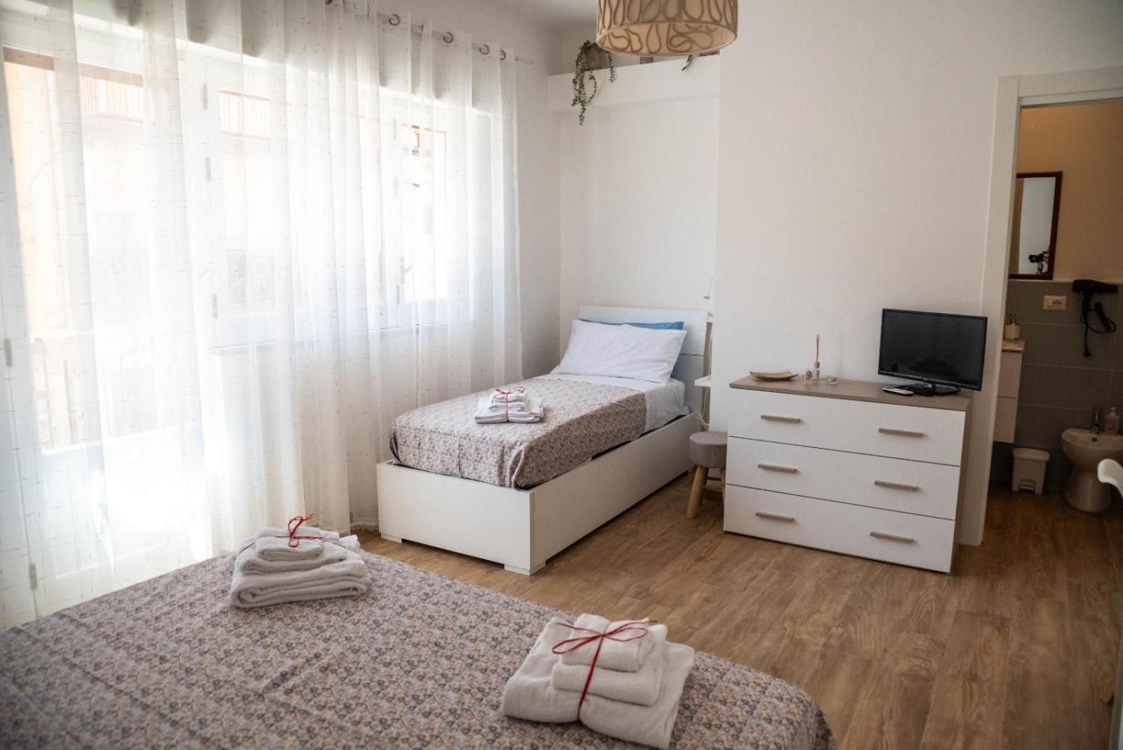Koine Comfort Rooms Bagheria Dış mekan fotoğraf